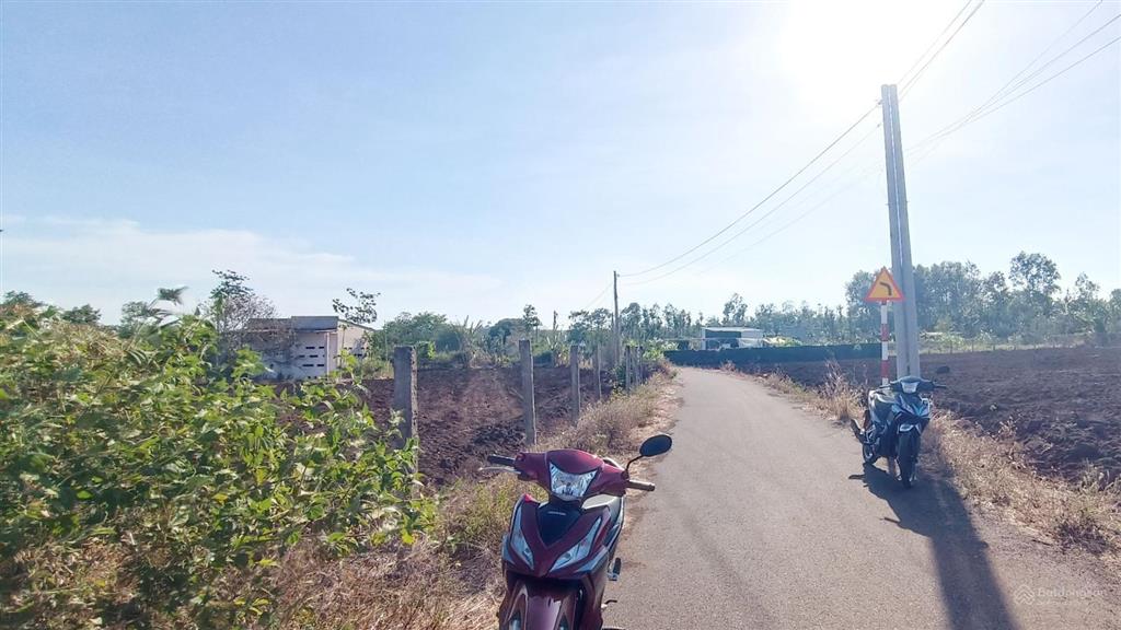 Bán 4800 m2 đất cho nhà đầu tư phân lô mặt tiền 87 m giá chỉ 5 tỷ siêu rẻ siêu lời thanh khoản cao