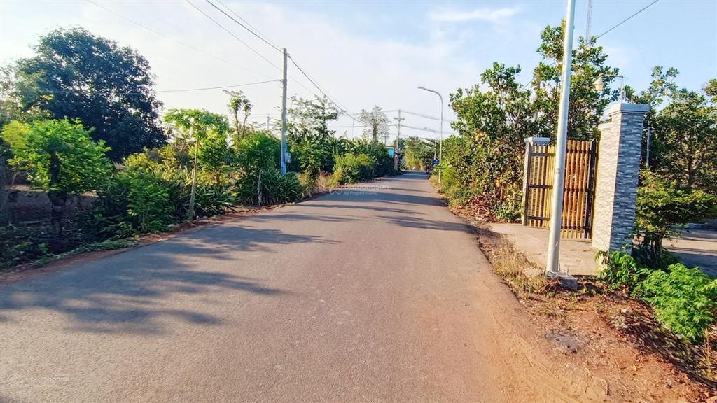 12 tỷ chốt siêu phẩm 10.340 m2 có 350 thổ cư trong khu dân cư đông đúc tạo cơ hôi đầu tư siêu tốt