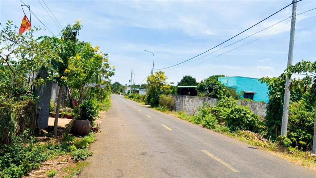 453,6 m2 đất mặt tiền láng lớn  kim long 100 tc|giá 2,3 tỷ mặt tiền hướng đông phong thủy tốt