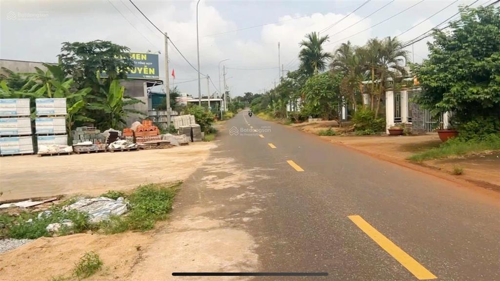 453,6 m2 đất mặt tiền láng lớn  kim long 100 tc|giá 2,3 tỷ mặt tiền hướng đông phong thủy tốt