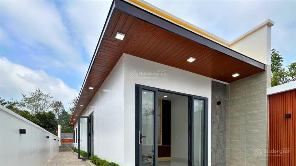 Nhà vườn 2,7 tỷ| 700 m2|120m2 tc tại ngãi giao nhà siêu đẹp dọn vào ở ngay & phía sau rộng rãi