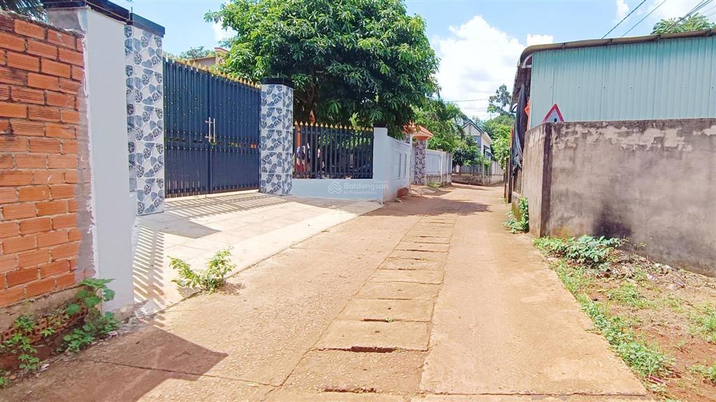 Nhà vườn 2,7 tỷ| 700 m2|120m2 tc tại ngãi giao nhà siêu đẹp dọn vào ở ngay & phía sau rộng rãi