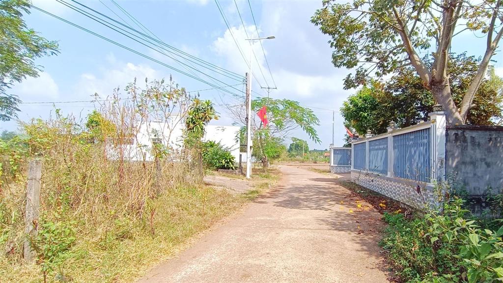 Cần bán gấp 2749m2 đất khu dân cư vị trí sau bệnh viện mới châu đức rất tiềm năng chỉ 4,8 tỷ