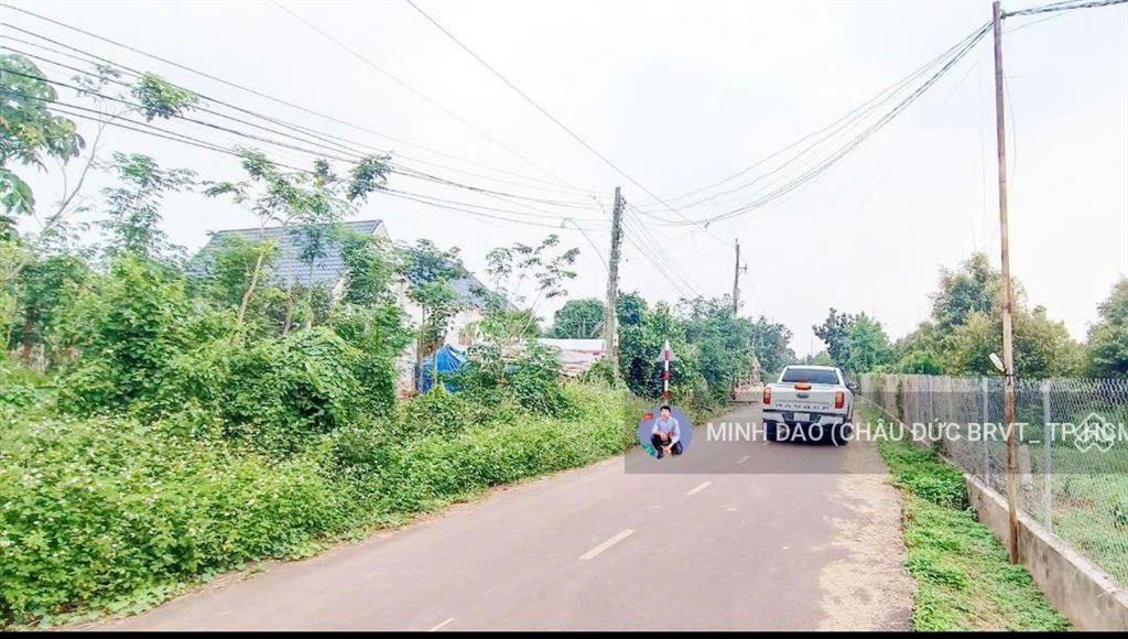 2400m2 mt 40 m |giá 1,6 tỷ đất xã hoà hiệp tp. hcm vị trí trong khu dân cư, cách tl329 khoảng 200 m