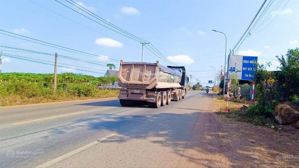 Giảm giá 7,3 tỷ đất 3 mặt tiền 100 thổ cư đường phước tân hội bài mặt 3 hướng siêu đẹp giá trị cao