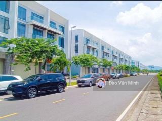 Shophouse 6,2 tỷ mt đường s1 cạnh kcn sonadezi châu đức shr pháp lý chuẩn (7x32,1) full thổ cư vip