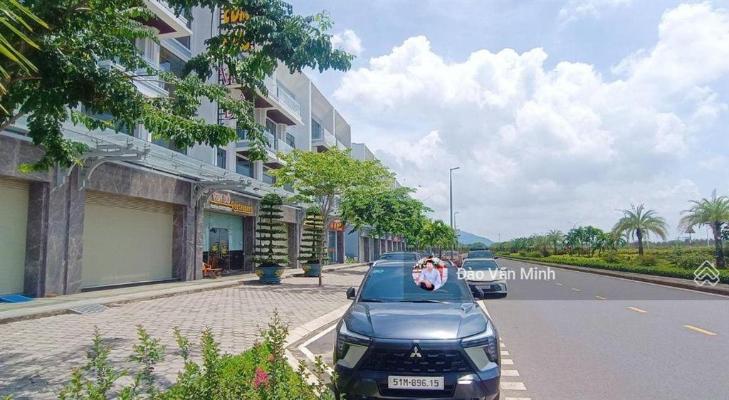 Shophouse 6,2 tỷ mt đường s1 cạnh kcn sonadezi châu đức shr pháp lý chuẩn (7x32,1) full thổ cư vip