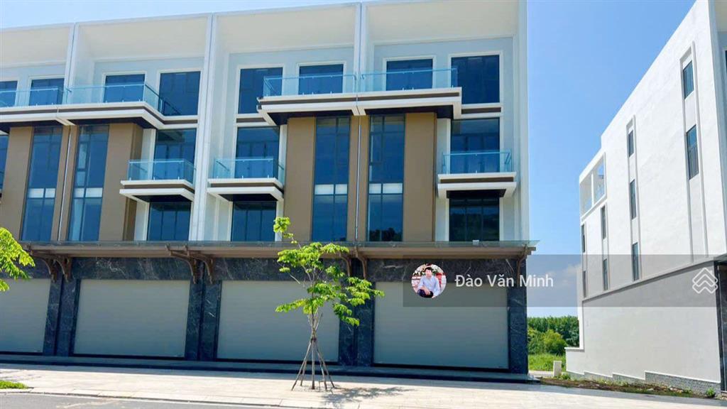 Shophouse 6,2 tỷ mt đường s1 cạnh kcn sonadezi châu đức shr pháp lý chuẩn (7x32,1) full thổ cư vip