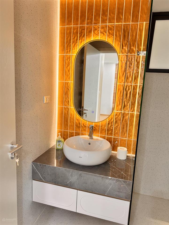 Chính chủ thật cần bán căn hộ 71,3m chung cư sky central 176 định công, 7 tỷ