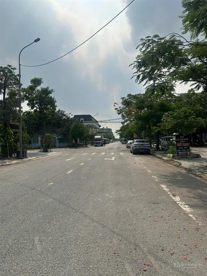 Bán nhà 7 tầng tại khu đô thị cổ dương
