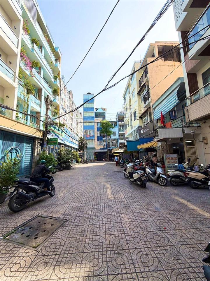 TÒA CHDV 7 TẦNG ĐƯỜNG 3/2 Q10, HĐ THUÊ 70TR, DTS~300M2 CHỈ 17.5 TỶ TL