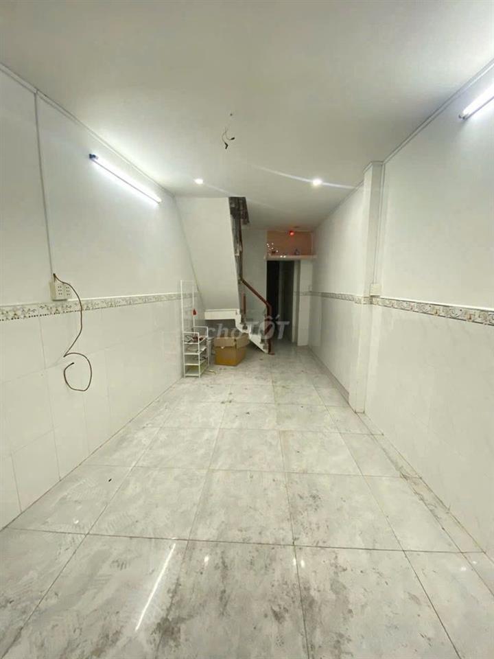 CHO THUÊ 2PN, 2WC ĐƯỜNG LÝ THÁI TỔ Q10 CHỈ 10 TRIỆU/THÁNG
