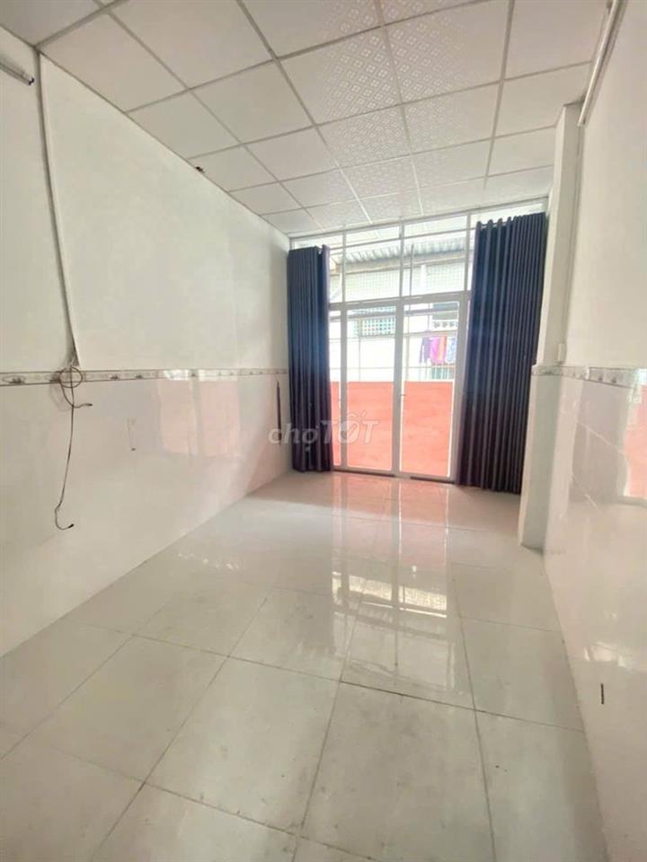 CHO THUÊ 2PN, 2WC ĐƯỜNG LÝ THÁI TỔ Q10 CHỈ 10 TRIỆU/THÁNG