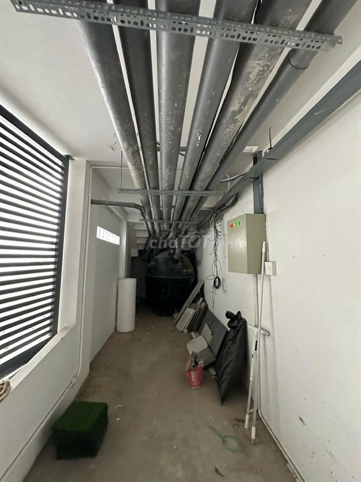 HĐT 80TRIỆU, HXH CMT8 Q3, HẦM 6 TẦNG THANG MÁY NHÀ MỚI NHỈNH 30Tỷ