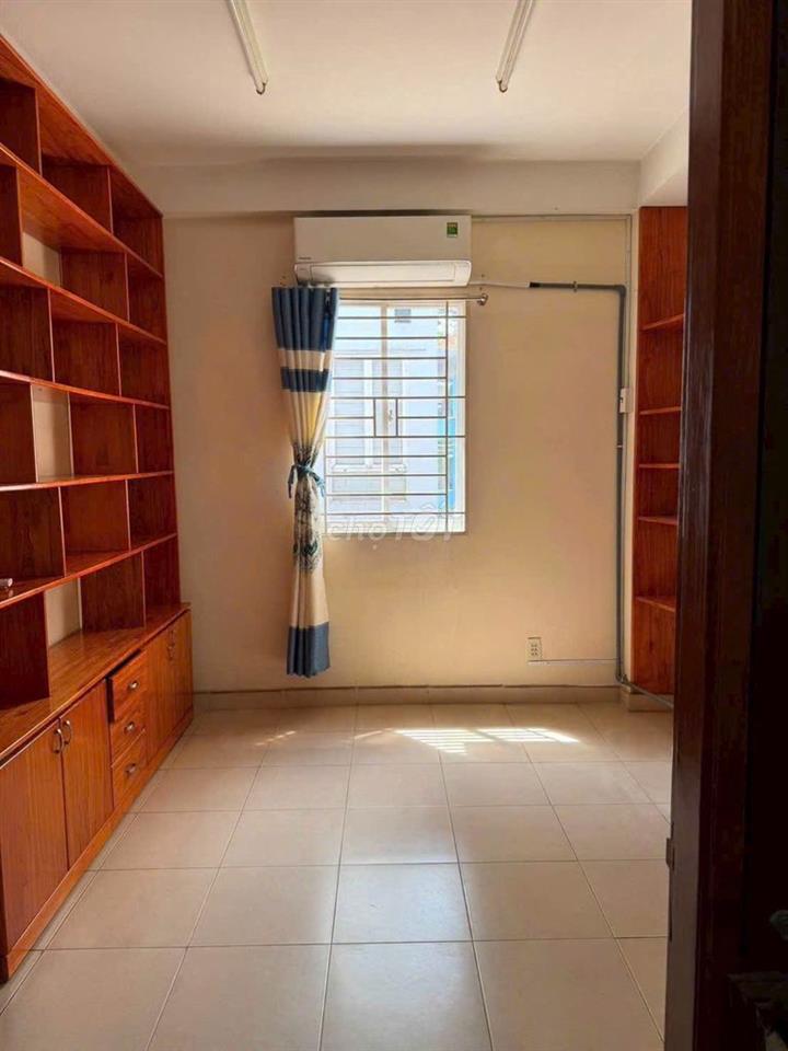 NHÀ THUÊ HXH KHU CƯ XÁ ĐÔ THÀNH Q3, 4PN 4WC CHO CHDV CHỈ 15,5 TRIỆU/TH