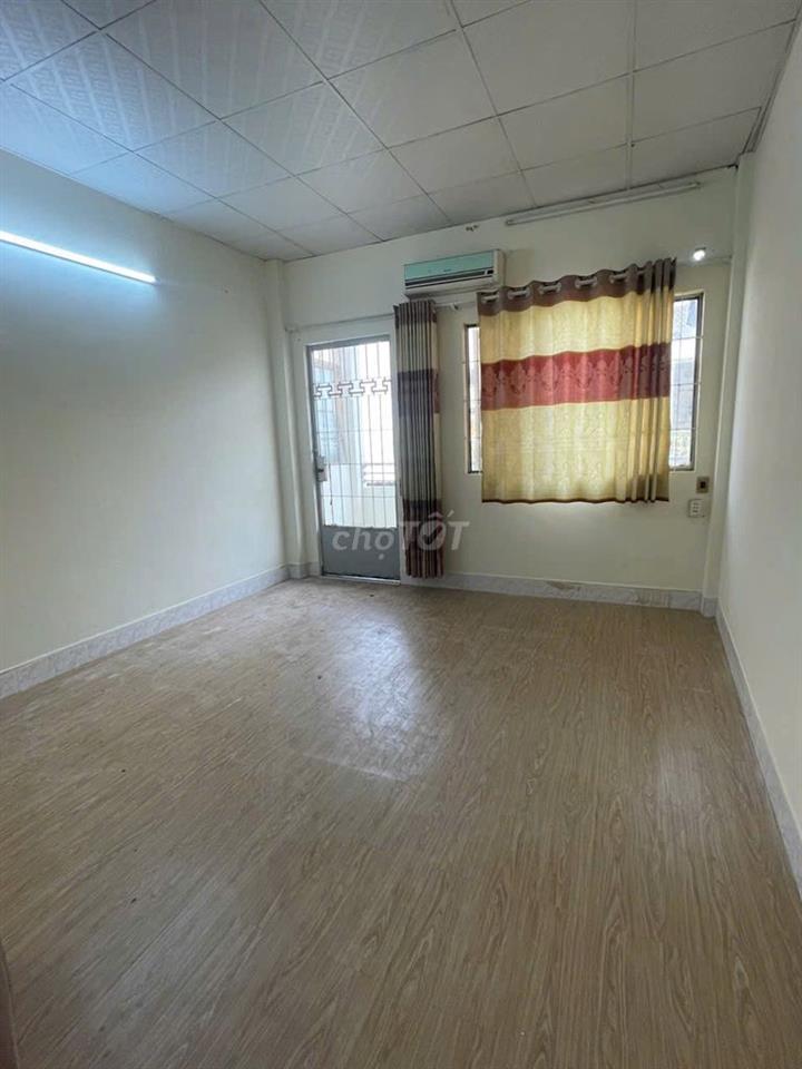 CHO THUÊ NHÀ 2PN 3WC BÀNH VĂN TRÂN, TÂN BÌNH CHỈ 12 TRIỆU TL