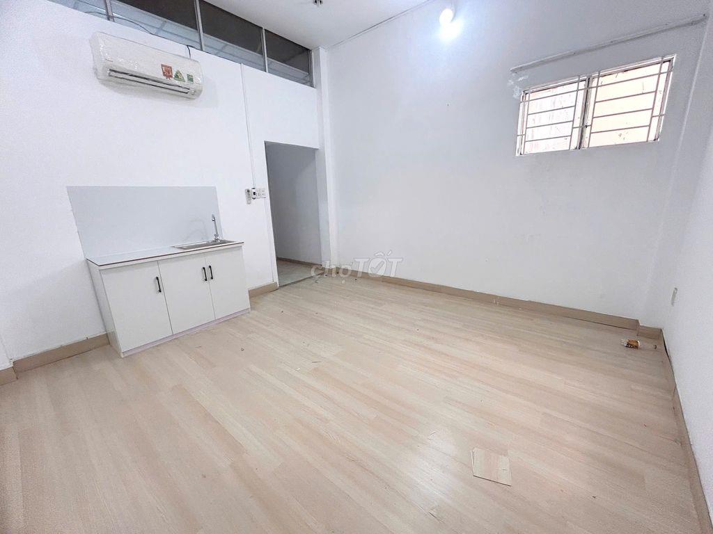4.5 TRIỆU CHDV FULL NỘI THẤT SÁT ĐƯỜNG LÝ THƯỜNG KIỆT, P8 TÂN BÌNH
