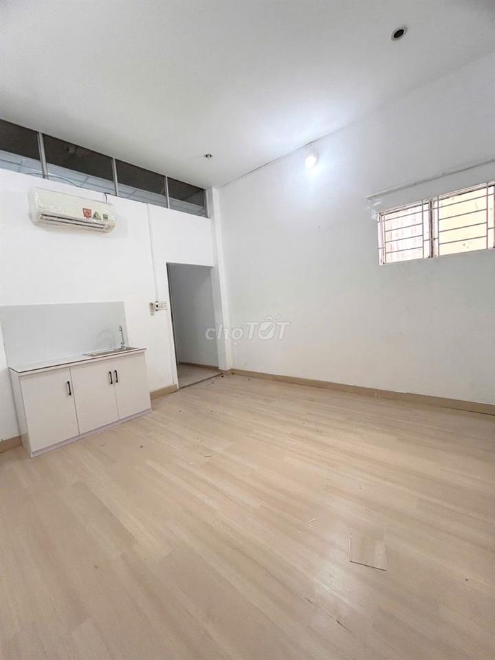 4.5 TRIỆU CHDV FULL NỘI THẤT SÁT ĐƯỜNG LÝ THƯỜNG KIỆT, P8 TÂN BÌNH