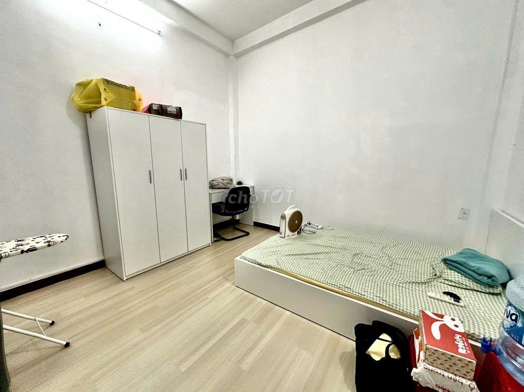 PHÒNG FULL NỘI THẤT ĐƯỜNG ĐÔNG HỒ, P8 TÂN BÌNH CHỈ 4TR5