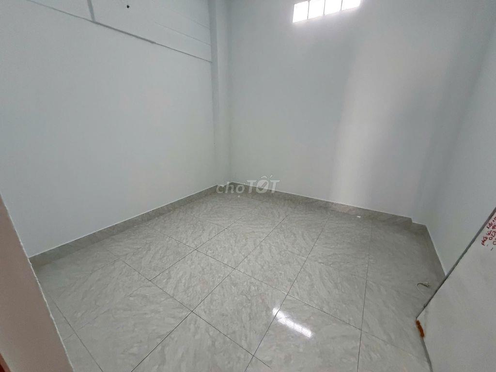 2PN BAN CÔNG ĐƯỜNG HUỲNH VĂN BÁNH, PHÚ NHUẬN CHỈ 7 TRIỆU FULL NT