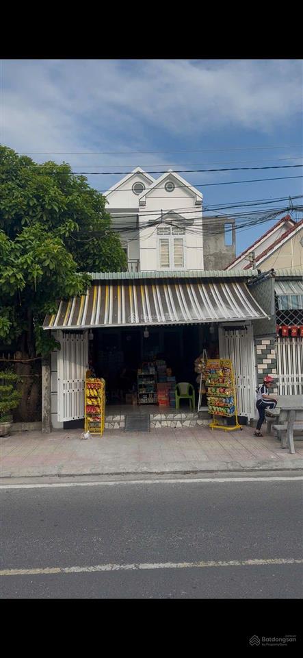 Chính chủ cần bán căn nhà mặt tiền số 181 đường nguyễn trãi, thị trấn vạn giã