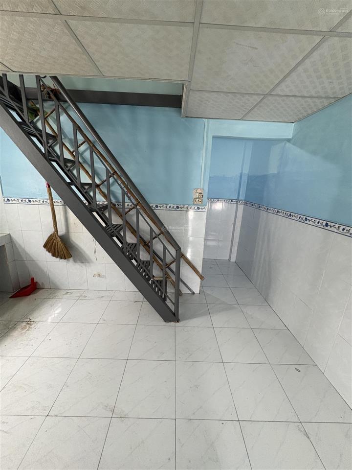 Nhà cấp 4 shr, gần cđ điện lực, q12, tphcm, chỉ có 2,75 tỷ