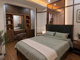 Cần bán nhà ngay trung tâm gần mặt tiền đậu ô tô