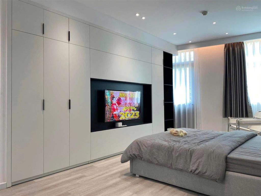Cho thuê căn hộ rộng 40m2 siêu đẹp ở lý thái tổ quận 10 mới toanh 100% giá rẻ t8/2026