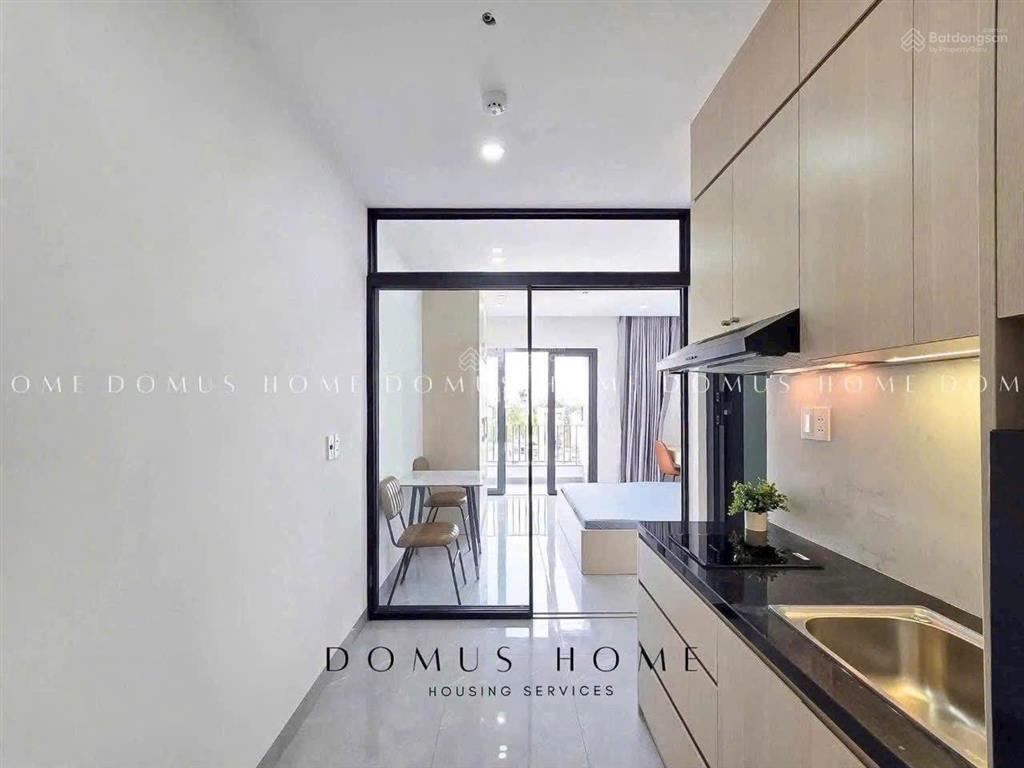 Cho thuê căn hộ tách bếp ban công ở sư vạn hạnh quận 10 mới toanh 100% siêu đẹp giá rẻ t8/2026