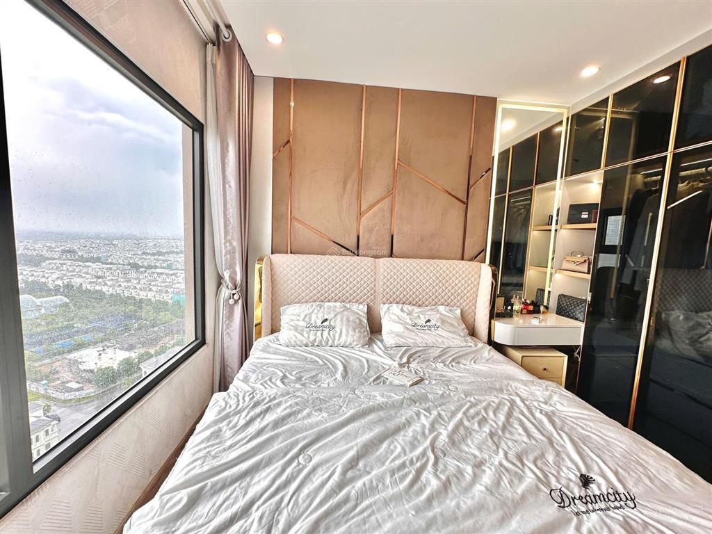 Bán căn 1n+, view sông biệt thự thoáng, nội thất full toàn bộ đồ cao cấp