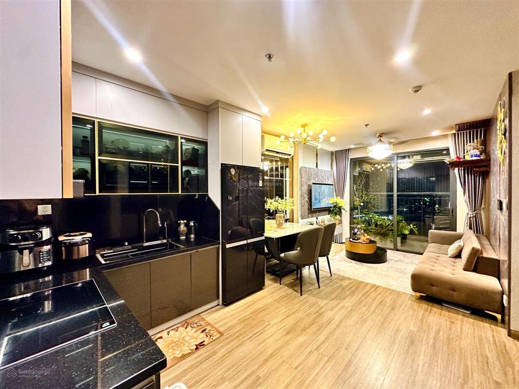Bán căn 1n+, view sông biệt thự thoáng, nội thất full toàn bộ đồ cao cấp
