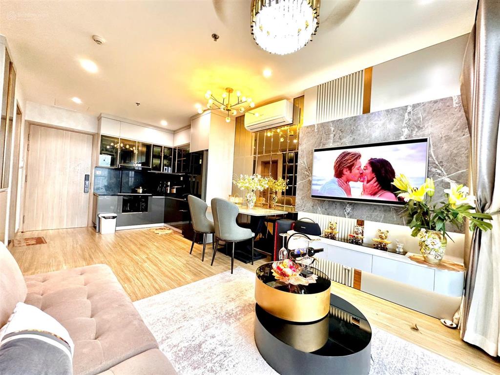 Bán căn 1n+, view sông biệt thự thoáng, nội thất full toàn bộ đồ cao cấp