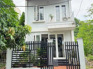 Bán nhà mặt tiền phong châu khu tđc nha trang ngang 5m cực hiếm đang cho thuê 10 tr/tháng