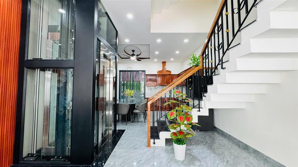 Bán nhà 3 tầng full nội thất có thang máy kđt hà quang 2 trung tâm nha trang giá 11,9 tỷ