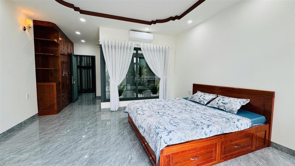 Bán nhà 3 tầng full nội thất có thang máy kđt hà quang 2 trung tâm nha trang giá 11,9 tỷ