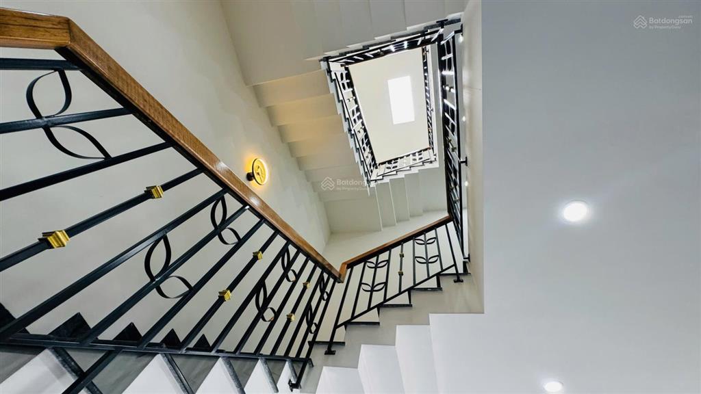 Bán nhà 3 tầng full nội thất có thang máy kđt hà quang 2 trung tâm nha trang giá 11,9 tỷ