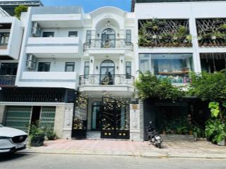 Bán nhà 3 tầng full nội thất có thang máy kđt hà quang 2 trung tâm nha trang giá 11,9 tỷ