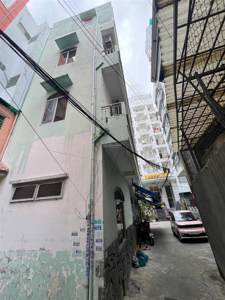 Bán nhà phố hùng vương nha trang 3 mặt thoáng gần biển giá đầu tư tốt