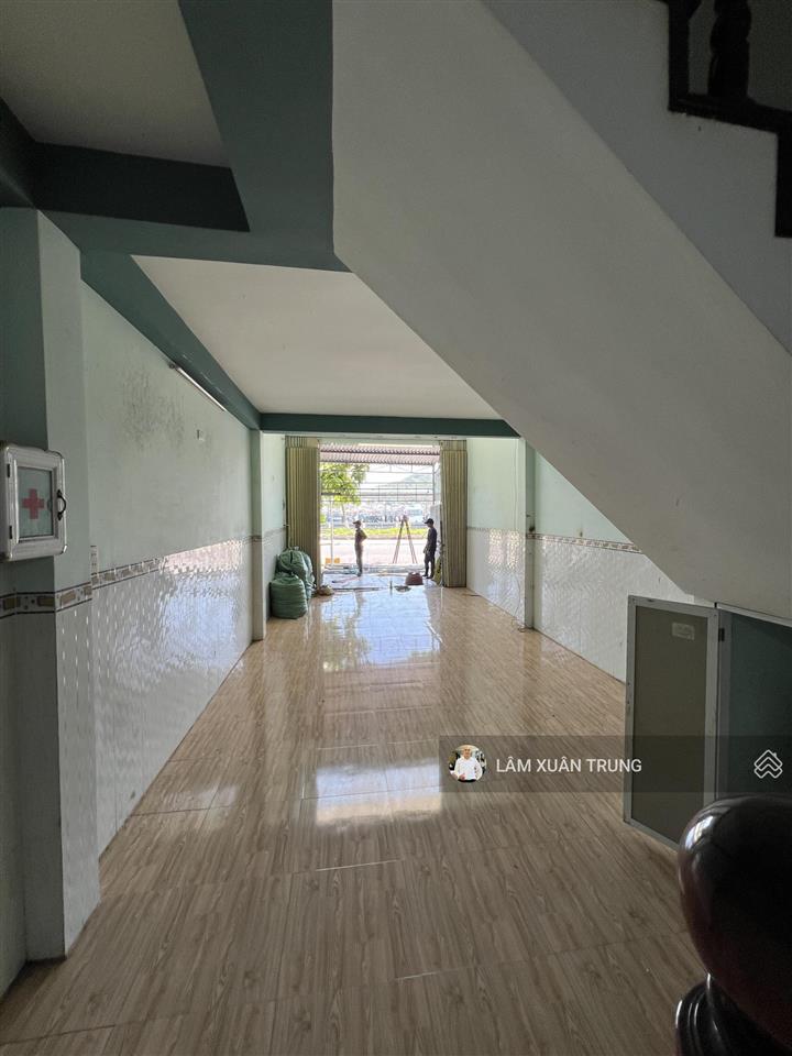 Bán nhà view sông gần biển đường 30m nha trang