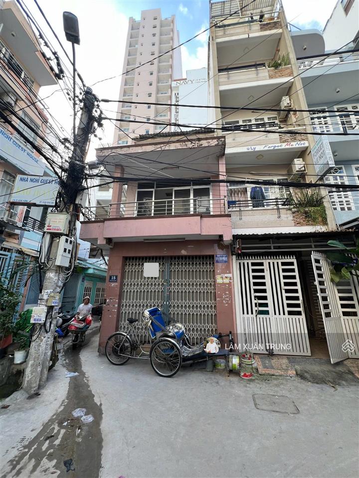 Nhà trung tâm du lịch nha trang cách biển chỉ 250m hai mặt thoáng giá tốt nhất khu vực