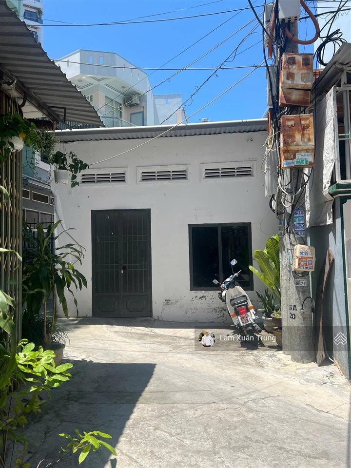 Bán nhà đất cách biển 100m hẻm ô tô dã tượng trần phú phù hợp làm căn hộ dịch vụ