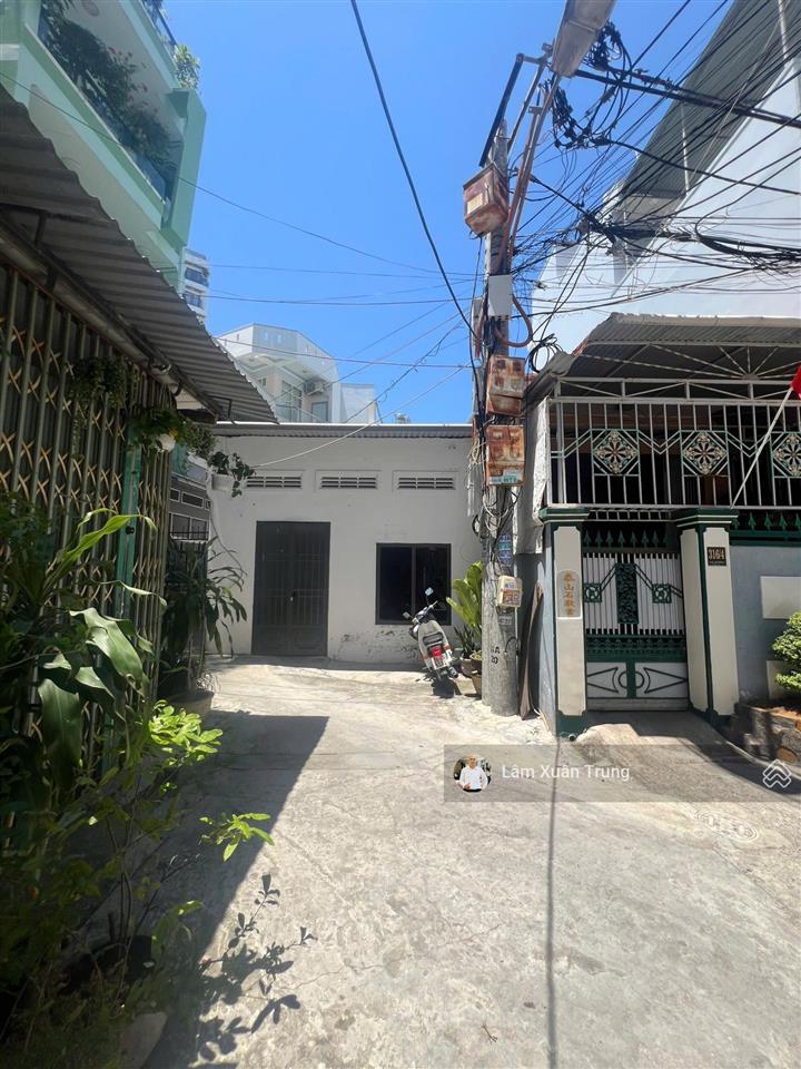 Bán nhà đất cách biển 100m hẻm ô tô dã tượng trần phú phù hợp làm căn hộ dịch vụ