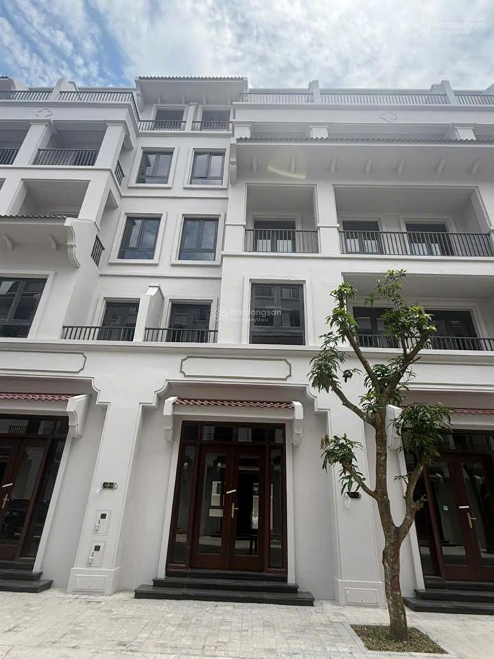 Cho thuê căn hộ 2 phòng ngủ vin cổ loa (vinhomes global gate)