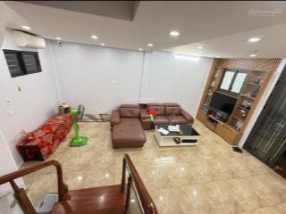 Bán nhà tân triều dân xây,ba gác đỗ cửa 50m ra otô
