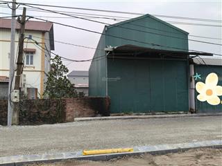 Nhìn ra đấu giá 126m2, mt6m, 15.1 tỷ, bắc hồng,đông anh.
+ đường trước đất 6m, vỉa hè 3m.