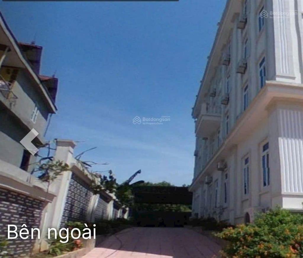 Bán gấp khách sạn 1094m2, mt20m, 6t, 31 tỷ, minh phú, sóc sơn