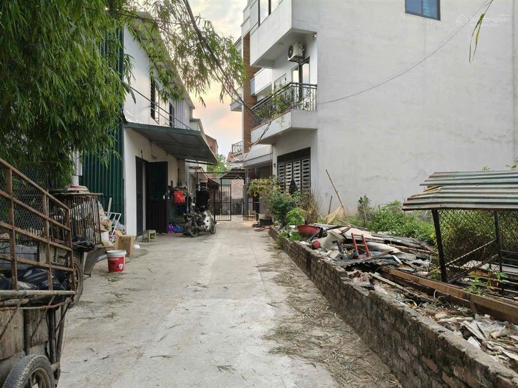 Chủ cần bán đất nam hồng 108m2, mt4.5m, 6.3 tỷ, đông anh, gần bãi để xe, ô tô vào sân.
