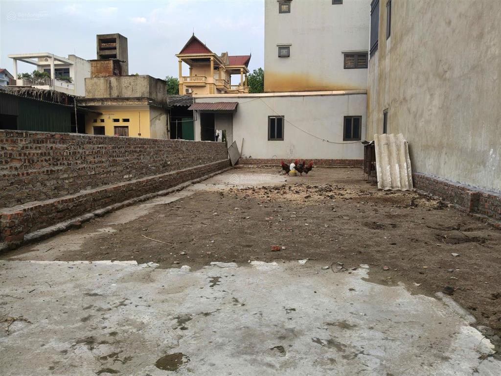 Bán đất bắc hồng 106m2, mt6m, 8.06 tỷ, đông anh, ô tô, gần trục chính.
+ vị trí khá gần với đấu giá