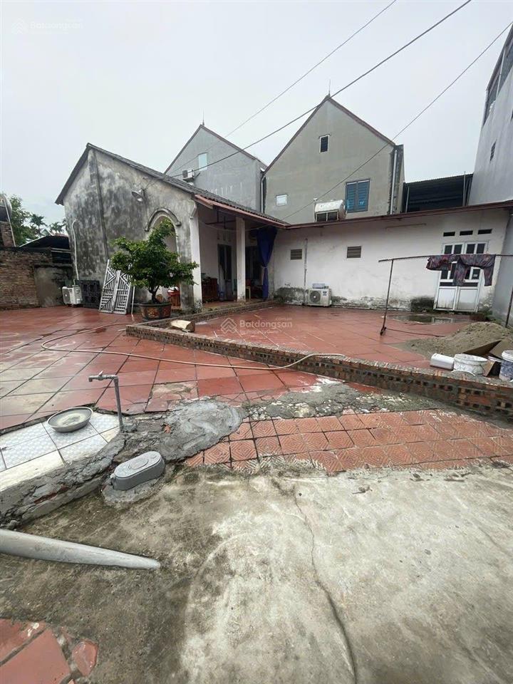 Chủ đất cần bán gấp giá còn 3.x tỷ.
đất phù lỗ, chưa bao giờ lỗ, 88.8m2, mt7.6m, 3.x tỷ, xe tải vào
