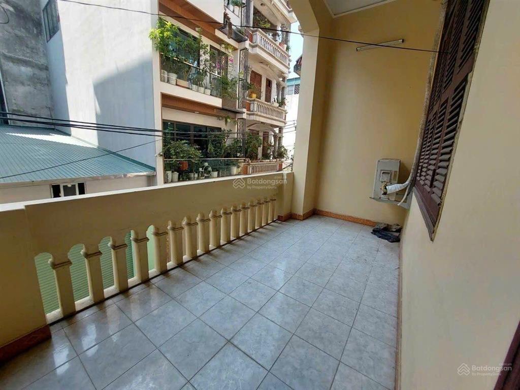 Cần cho thuê gấp nhà tân xuân 70m2, 3t, mt5m, 15 triệu, bắc từ liêm, nc, vp, kinh doanh.